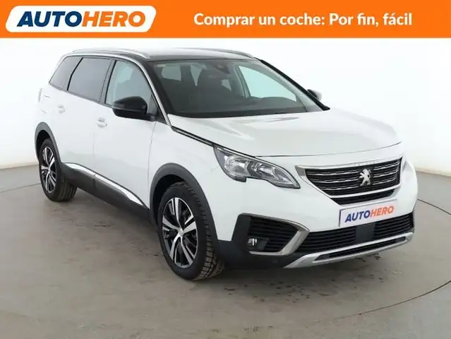 Peugeot 5008 view 8