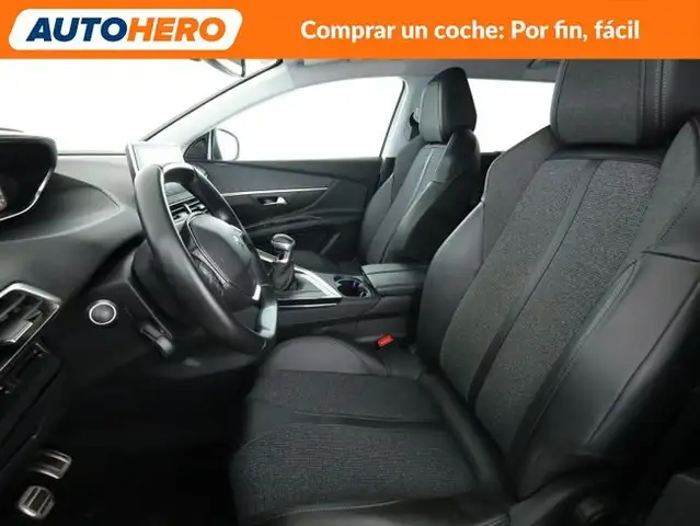 Peugeot 5008 view 11