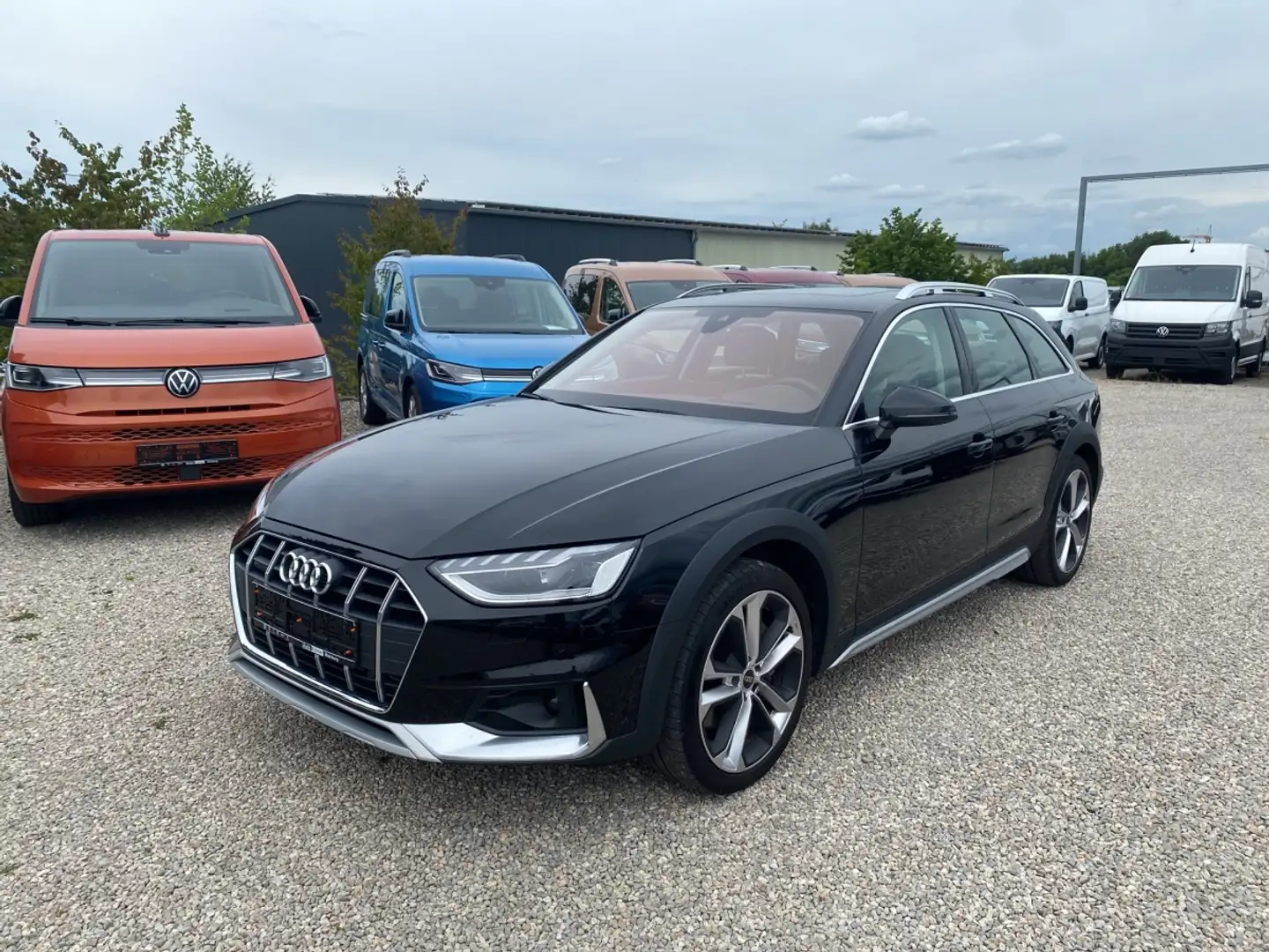 Audi A4 allroad 45 TFSi quattro analog Tacho HUD STH Schwarz - 2