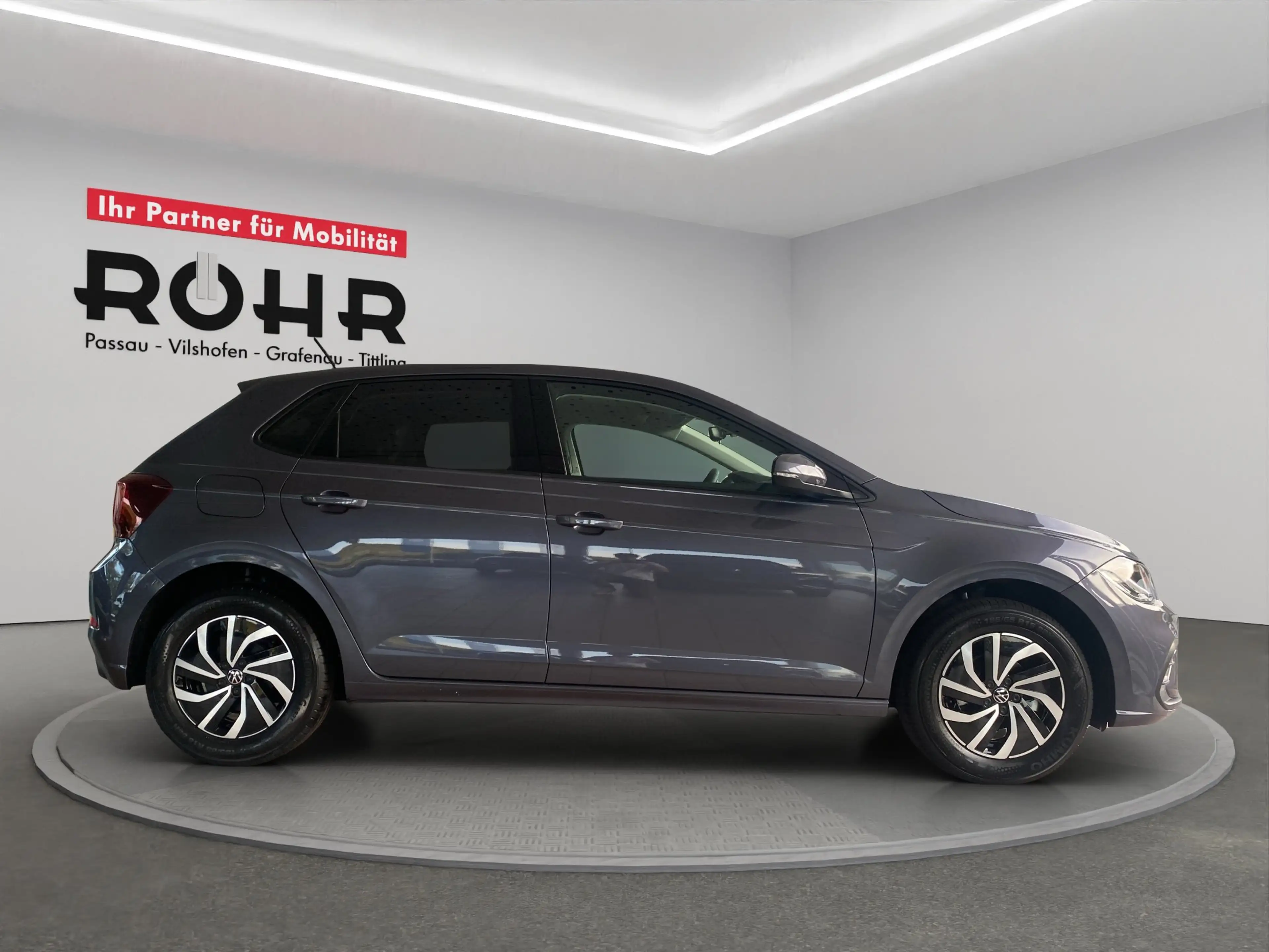 Volkswagen Polo Life 1.0 TSI Kam. LED PDC SHZ elSitz Alu — photo 3
