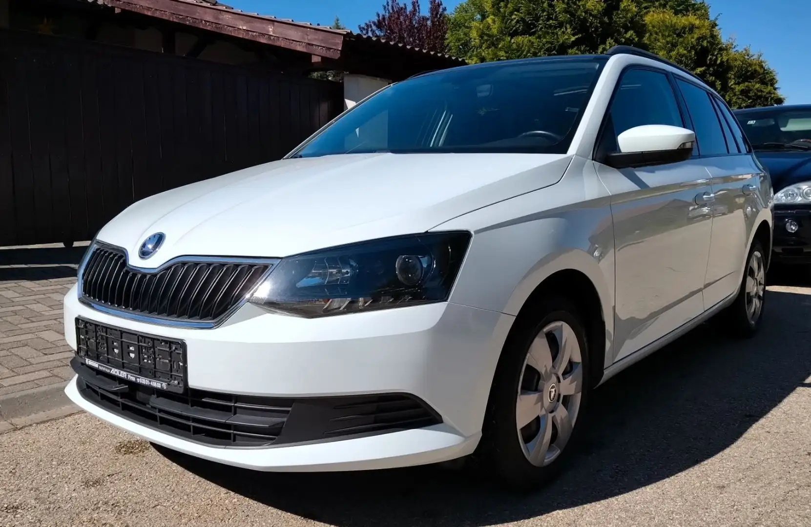 Skoda Fabia Combi Ambition Glasdach,Klima,BC,BT,Eu6 bijela - 2