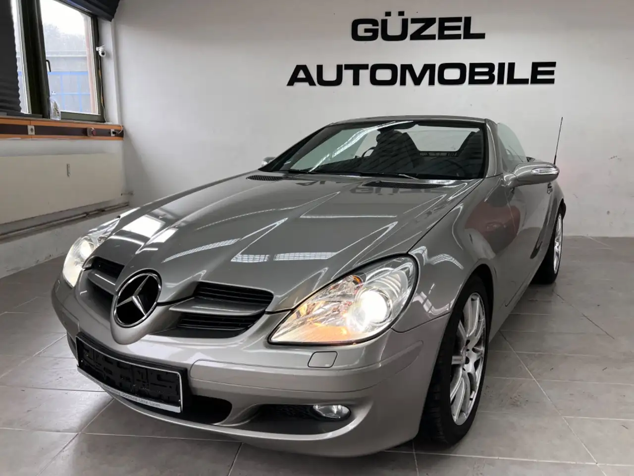 Mercedes-Benz SLK 280