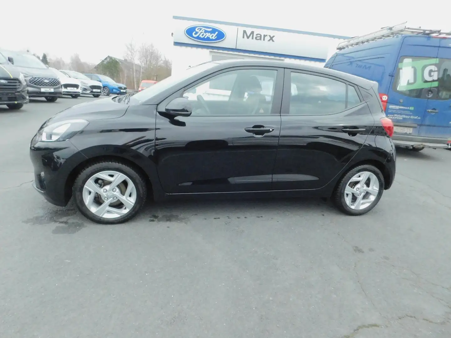 Hyundai i10 Trend Schwarz - 2