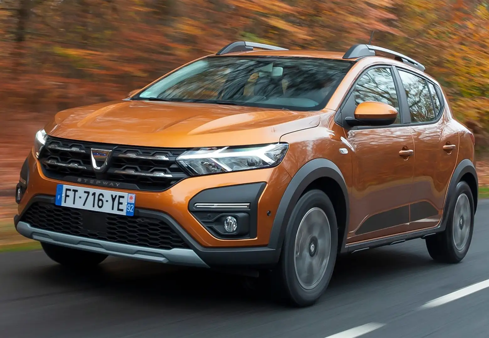 Dacia Sandero Stepway TCe Comfort 67kW Naranja - 1
