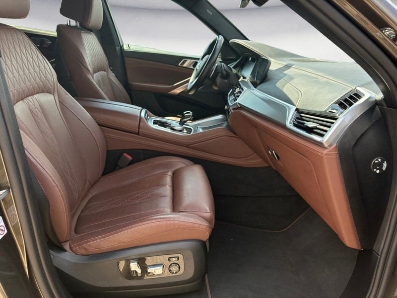 BMW X6 xDrive40d M Sportpaket Innovationspaket BMW L — photo 9