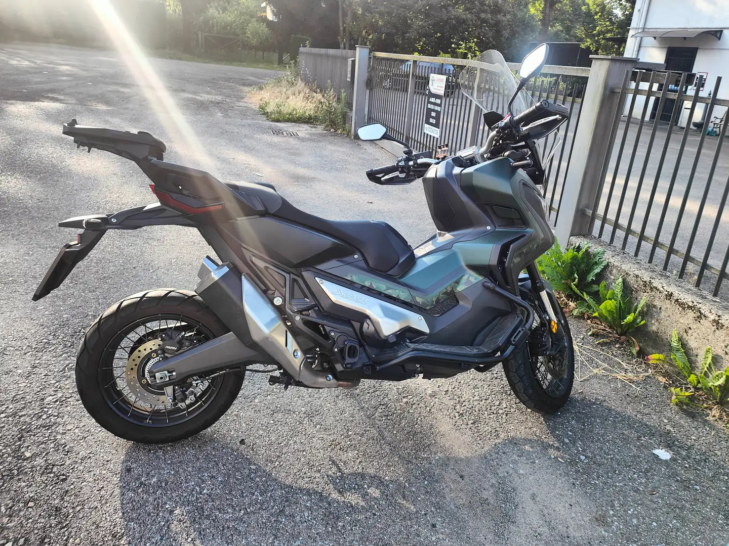 Honda X-ADV X-ADV 750 CC ANNO2019 Vert - 1
