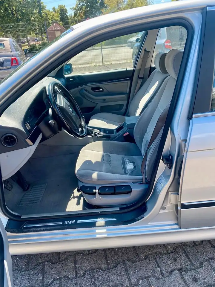 BMW 523 i, foto 10