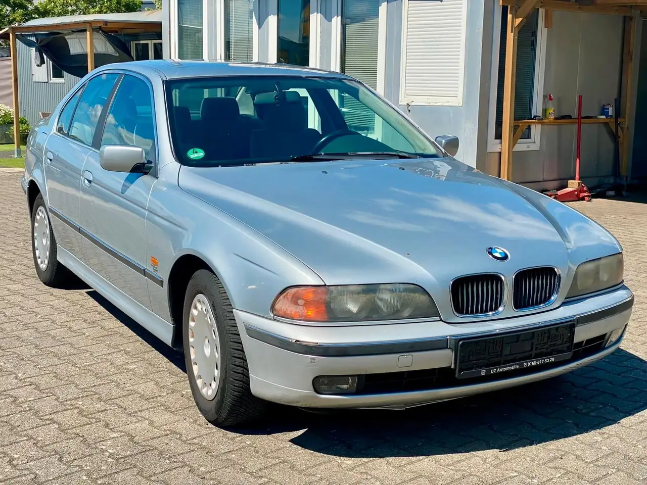 BMW 523 i, foto 2