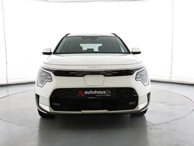 Kia E-Niro view 2