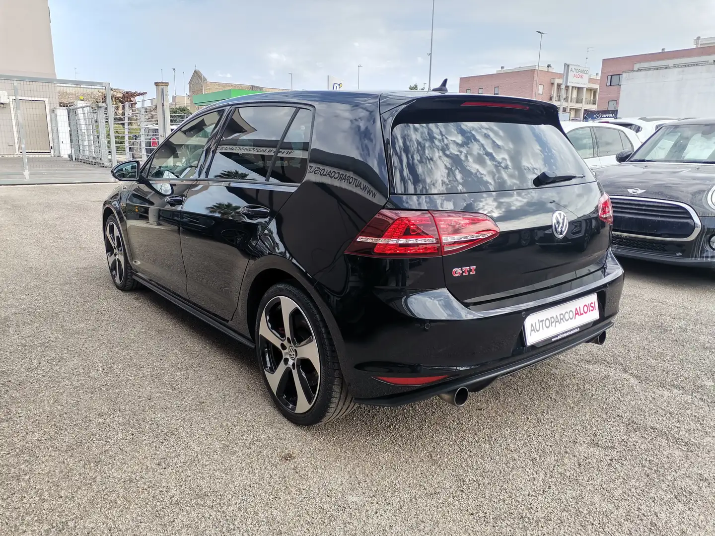 Volkswagen Golf GTI 5p 2.0 tsi Performance Negro - 2