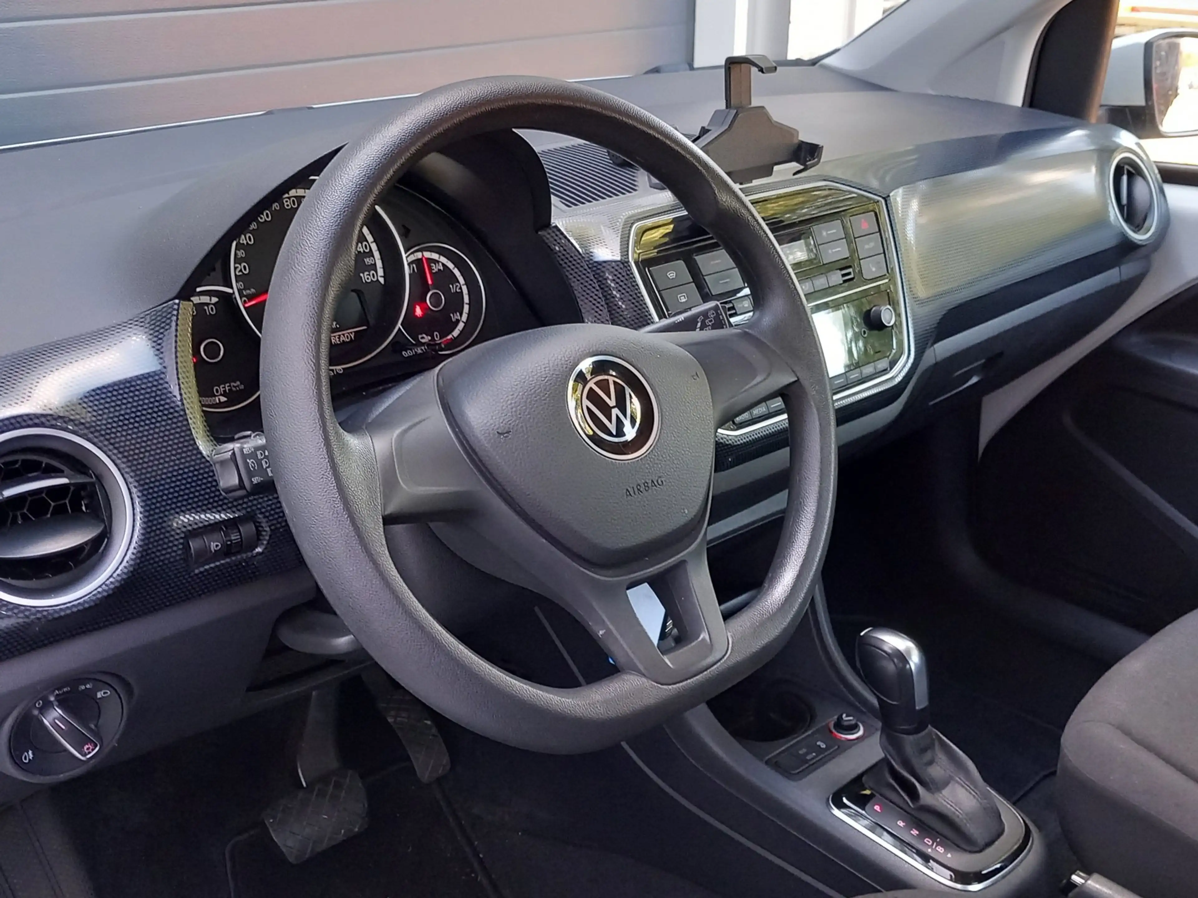 Volkswagen e-up! Elektrisch| Winterpakket | Bluetooth | Camera — photo 4