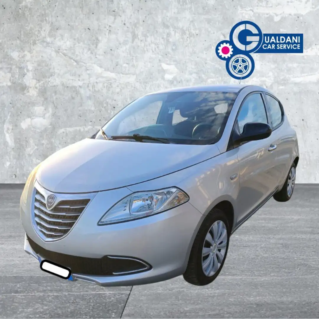Lancia Ypsilon Ypsilon 1.2 69 CV 5 porte GPL Ecochic Gold - 2