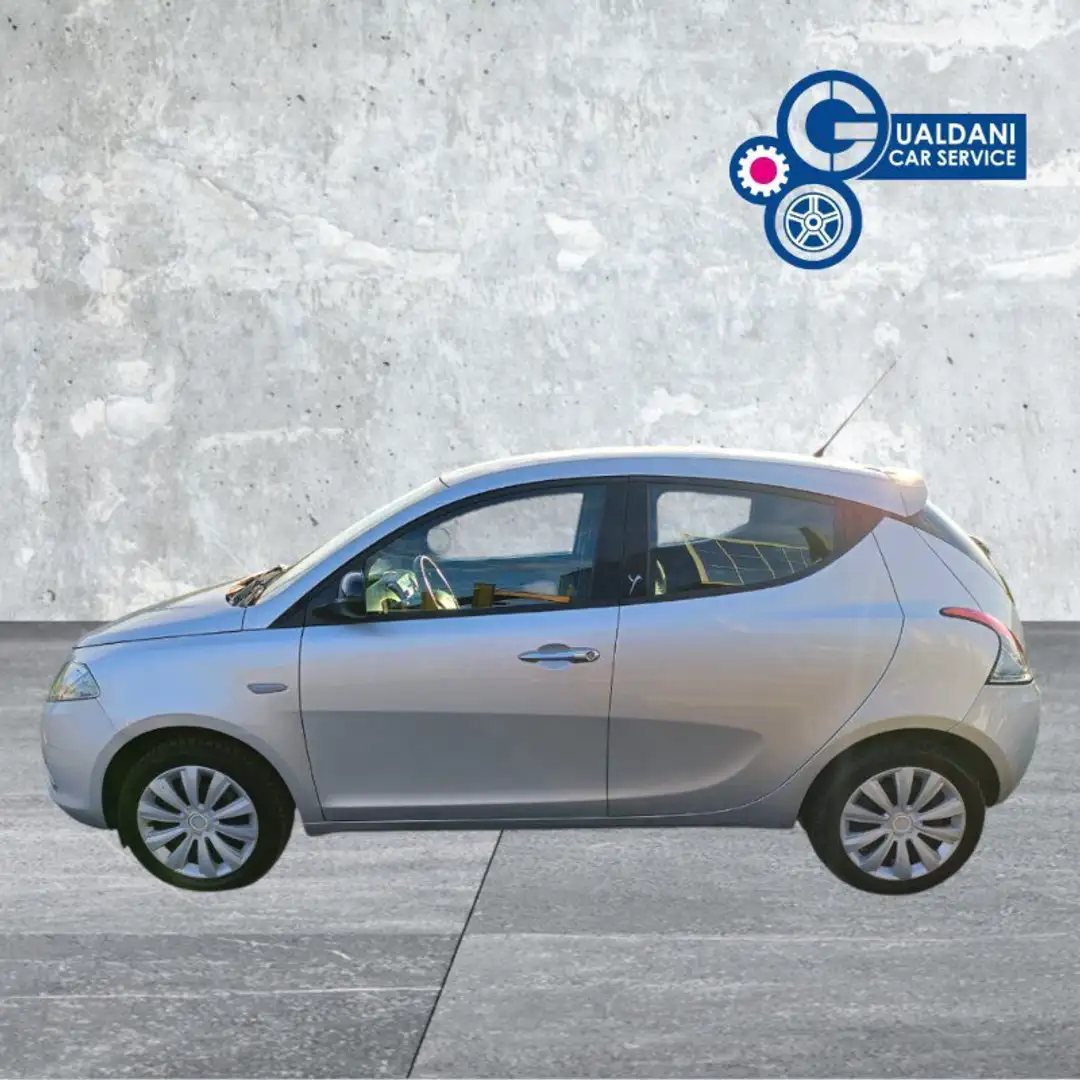 Lancia Ypsilon Ypsilon 1.2 69 CV 5 porte GPL Ecochic Gold - 1