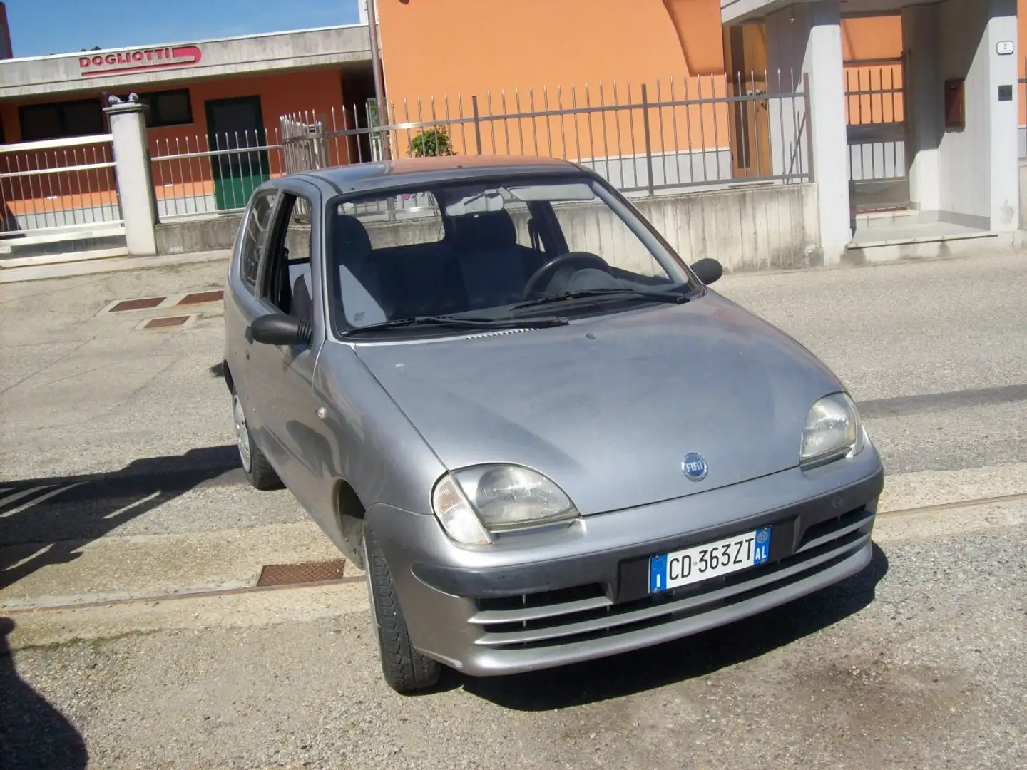 Fiat Seicento Seicento 1.1 Comfort (sx) Gris - 1