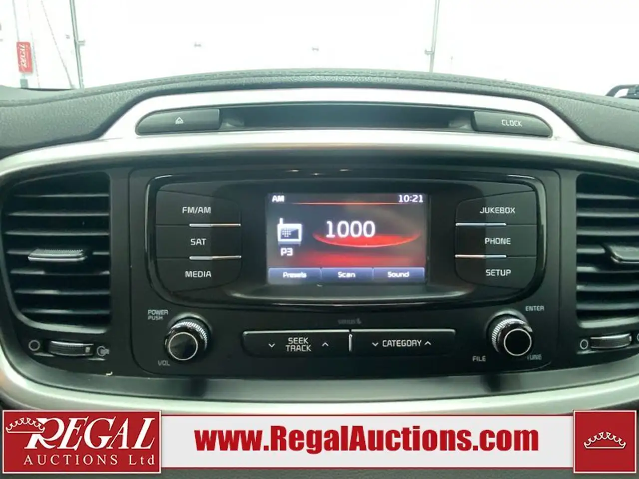 Kia Sorento photo Kia Sorento
