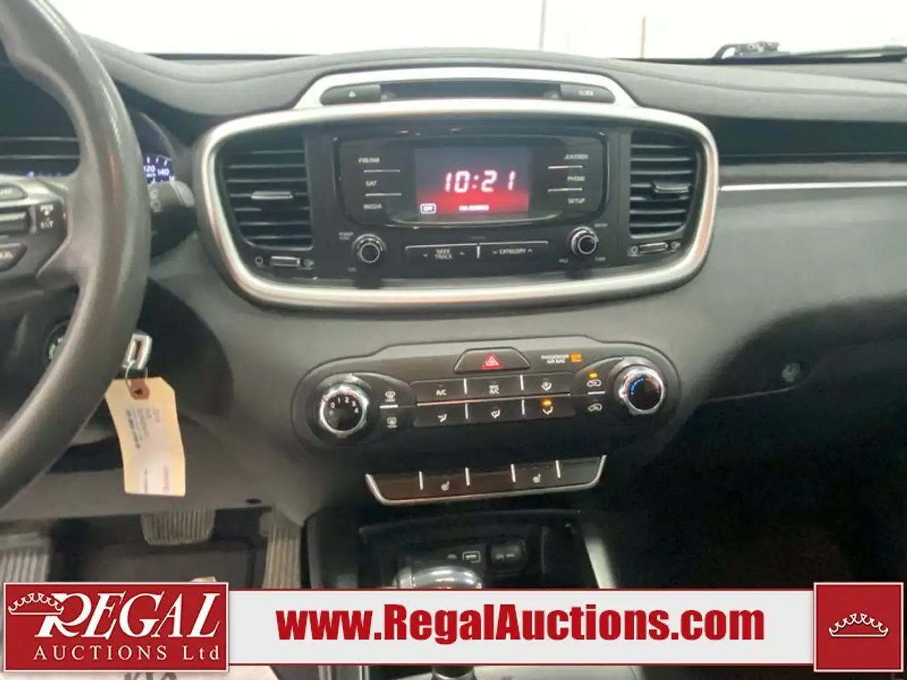 Kia Sorento photo Kia Sorento