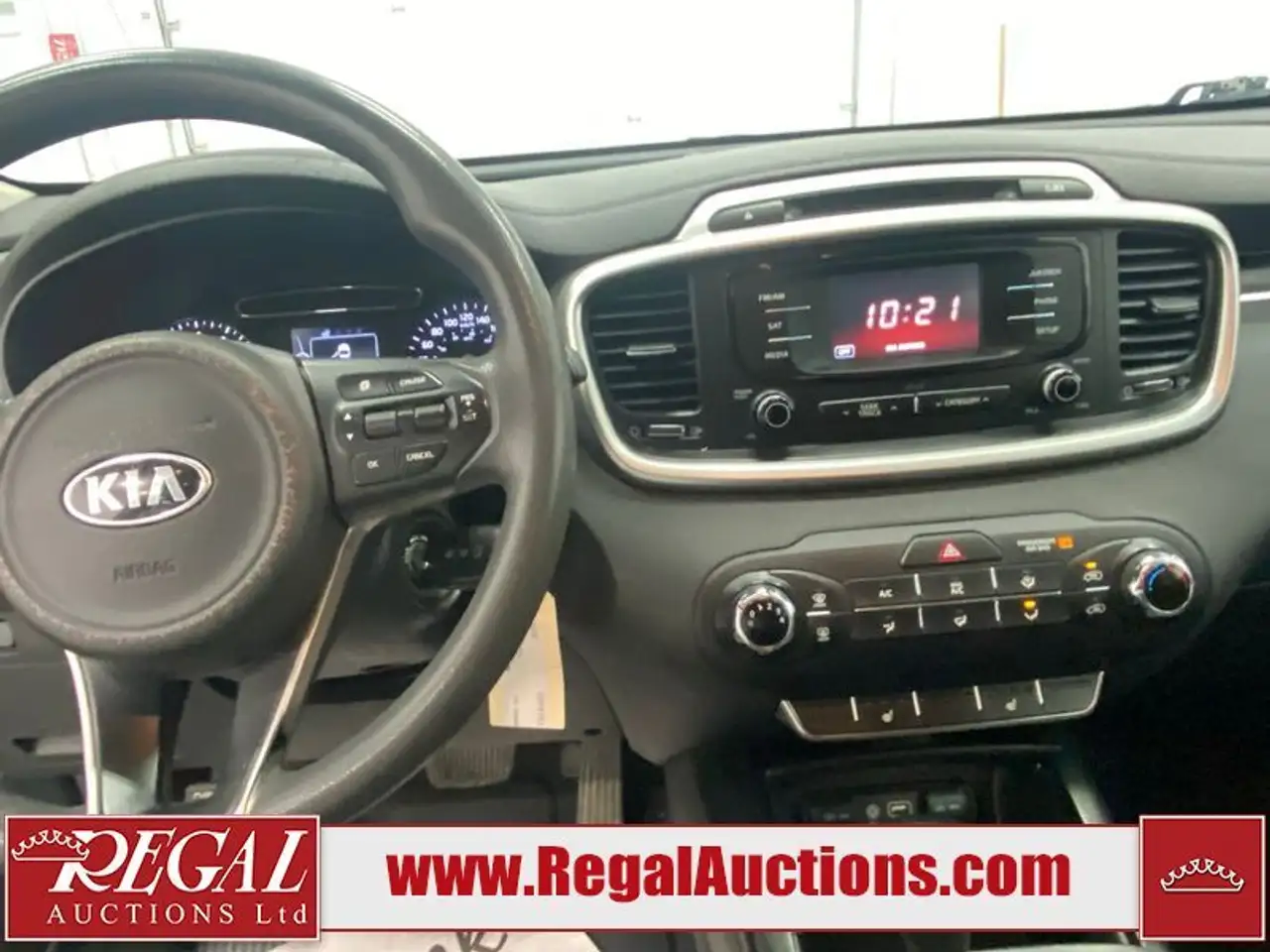 Kia Sorento photo Kia Sorento