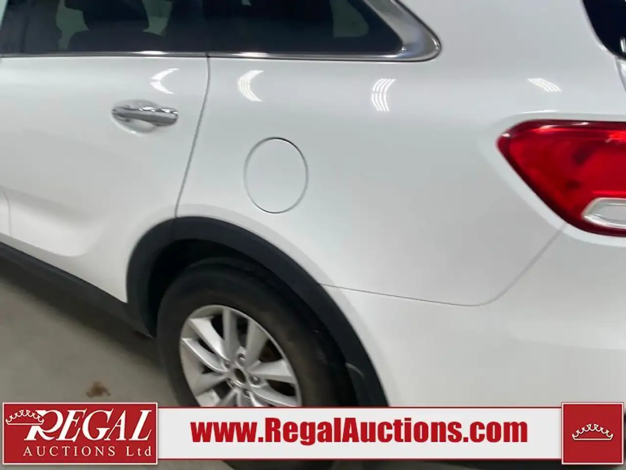 Kia Sorento photo Kia Sorento