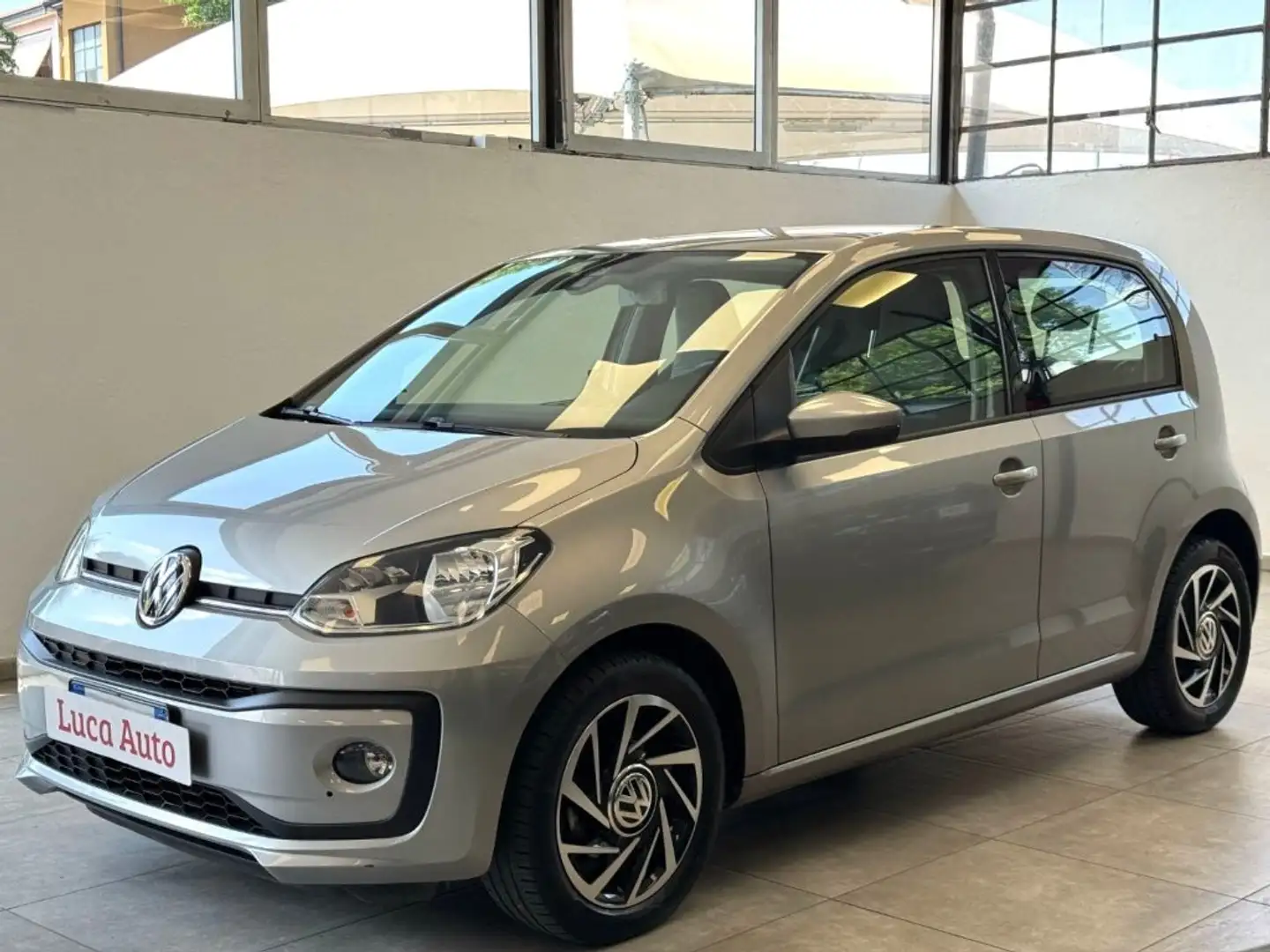 Volkswagen up! 1.0 MPI 5p. *UNICO PROP.*SENSORI*OK NEOPAT.* Grigio - 1