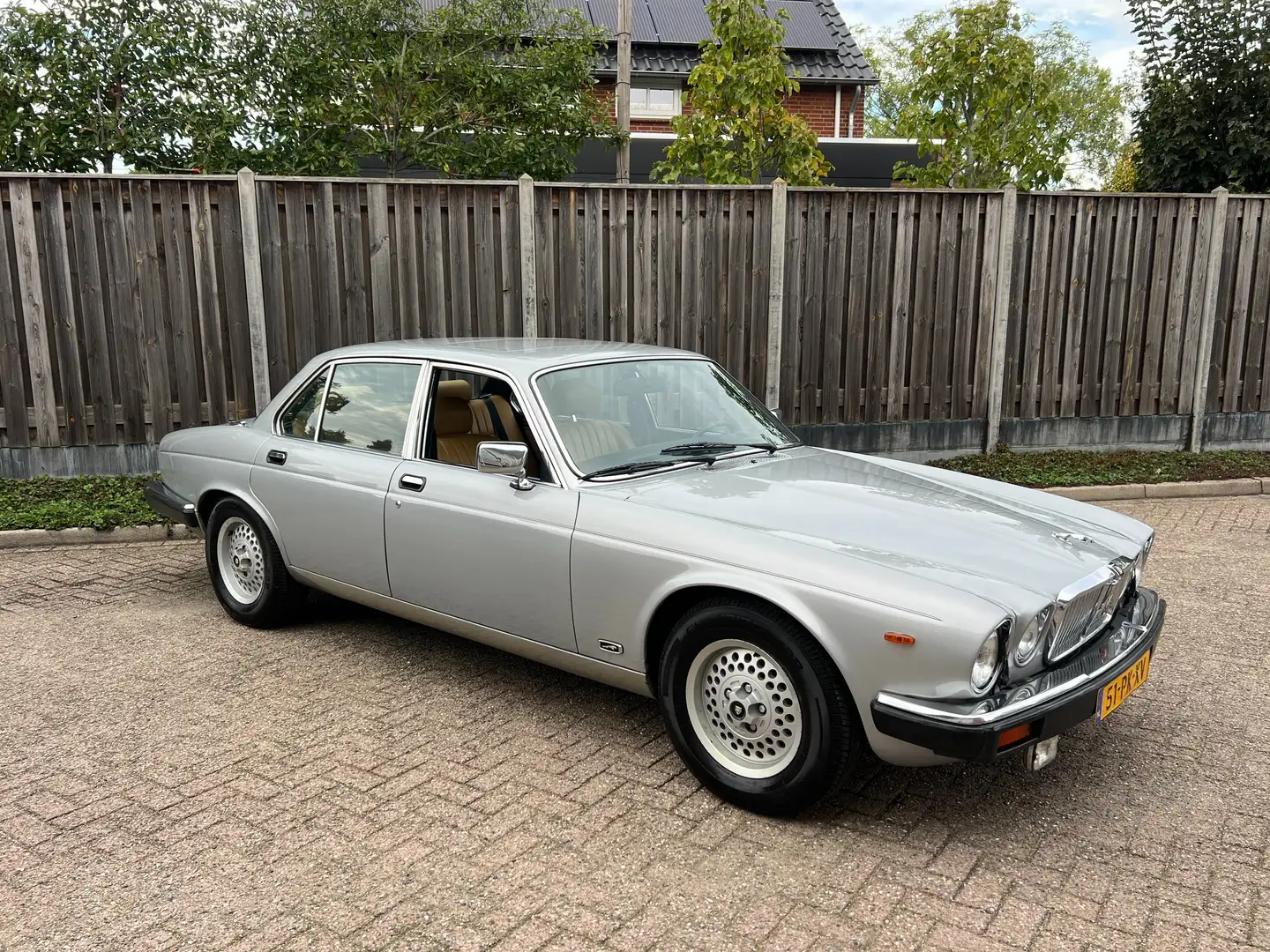 Jaguar XJ 4.2 sovereign Argent - 2