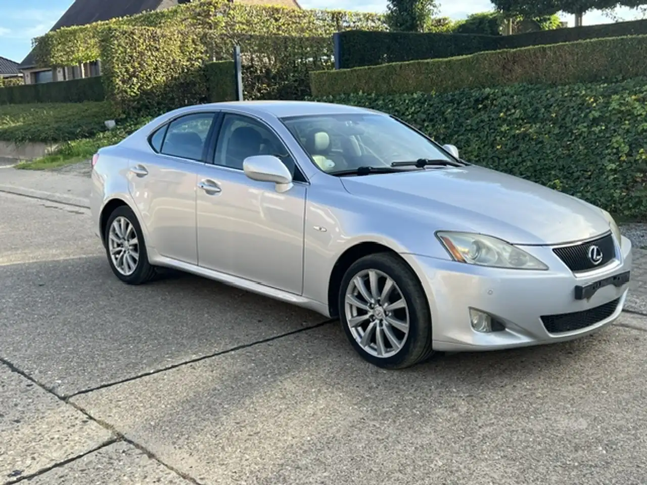 Lexus IS 220d