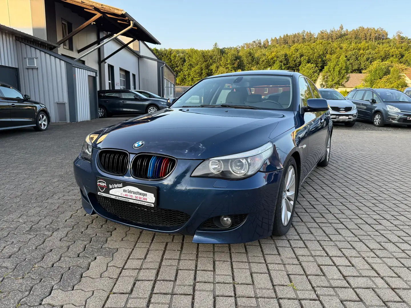 BMW 520 i Limousine E60 EURO 4 Bleu - 1