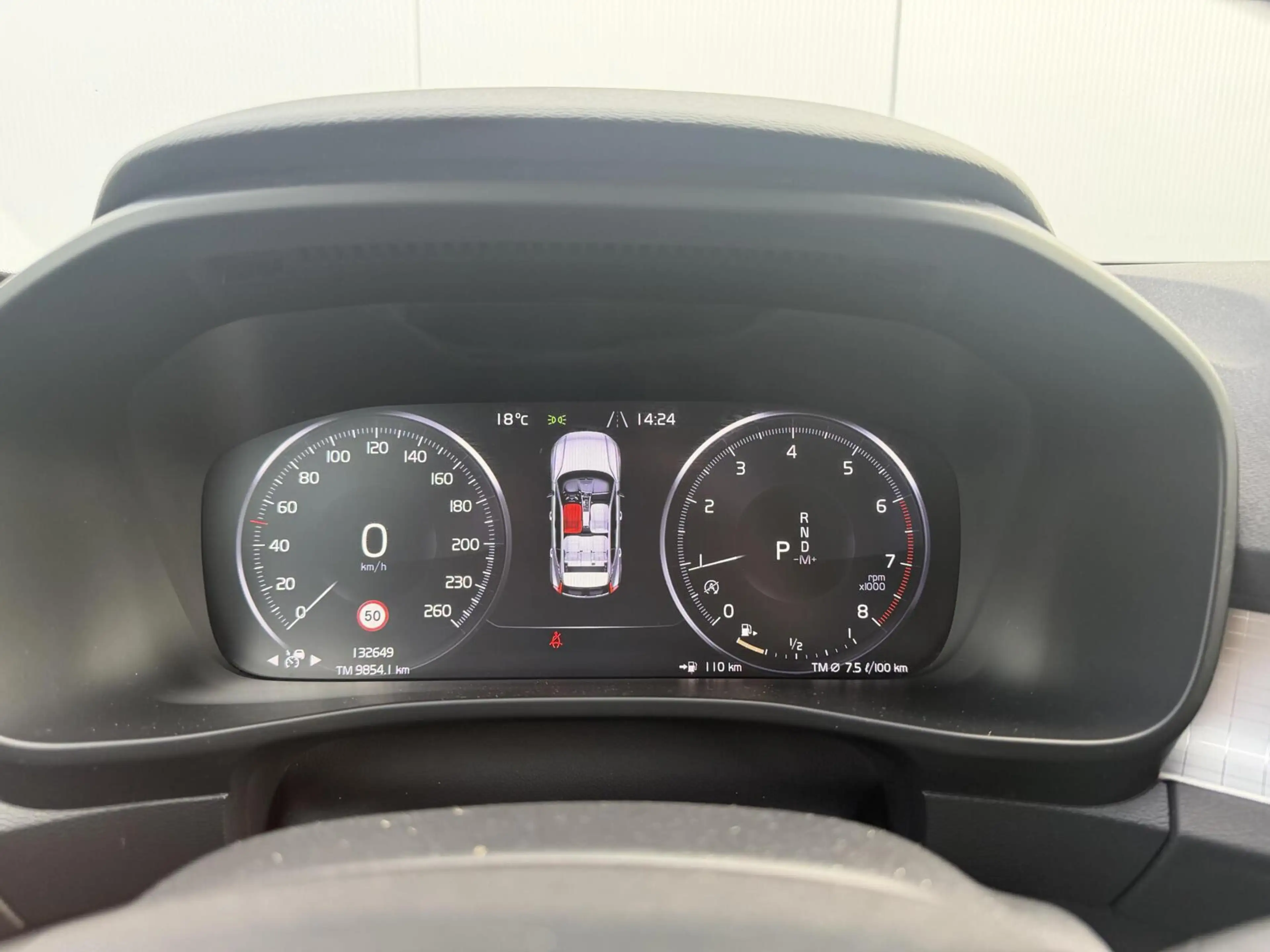 Volvo XC40 1.5 T2 Momentum Core|TREKHAAK|BLIS| — photo 21