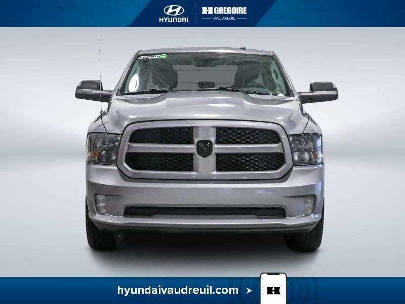 2019 RAM 1500 Express 4x4 Crew Cab 5'7 Box — снимка 1