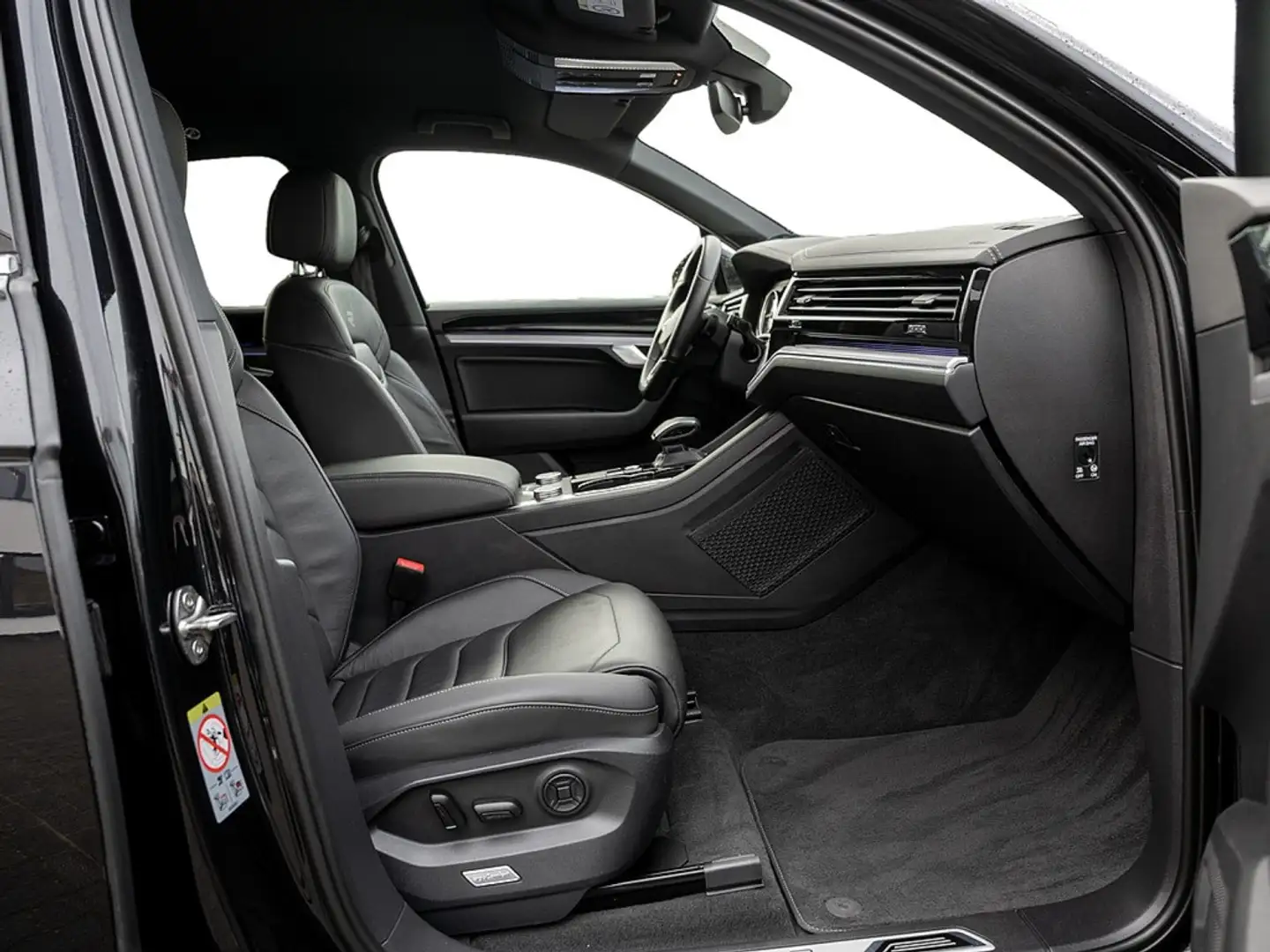 Volkswagen Touareg 3.0 V6 TDI R-Line 4M AHK KAM LUFT GRA Schwarz - 2