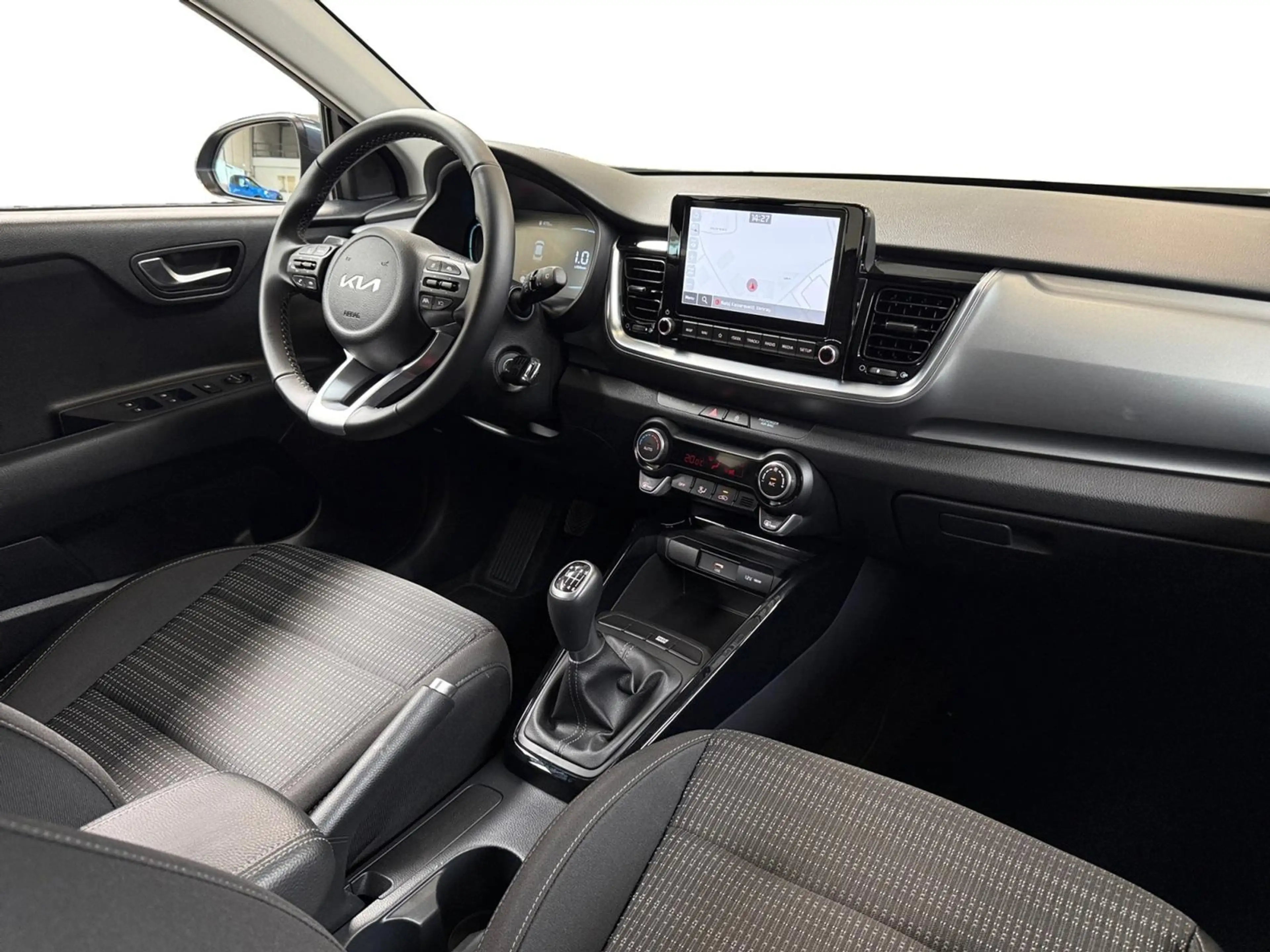 Kia Stonic 1.0 T-GDi MHEV DynamicLine I Navi I Camera I Clima — photo 3