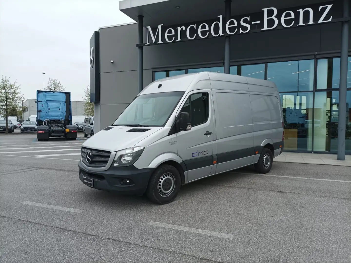 Mercedes-Benz Sprinter 316 cdi f 37/35 pro e6 Plateado - 2