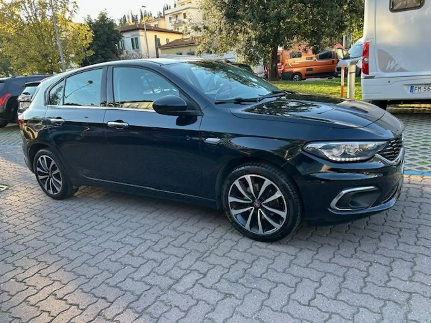 Fiat Tipo Tipo 5 porte II 2016 5p 1.4 Lounge 95cv Noir - 2