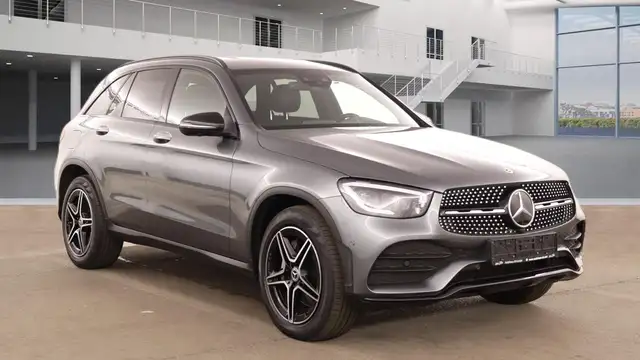 Mercedes-Benz GLC 300 d AMG 19*HUD*Distro*360*Lufteder*Mubeam*