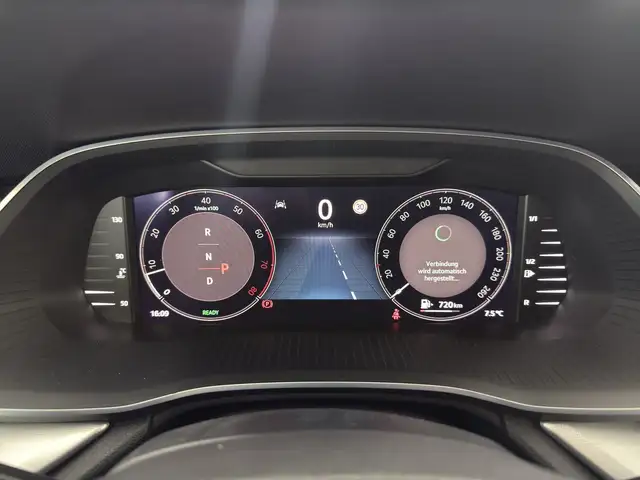 Skoda Octavia view 9