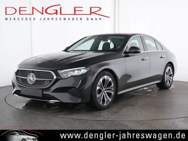 Mercedes-Benz E 200 AMBIENTE PLUS*ACC*LED*19Zoll Avantgarde Ad