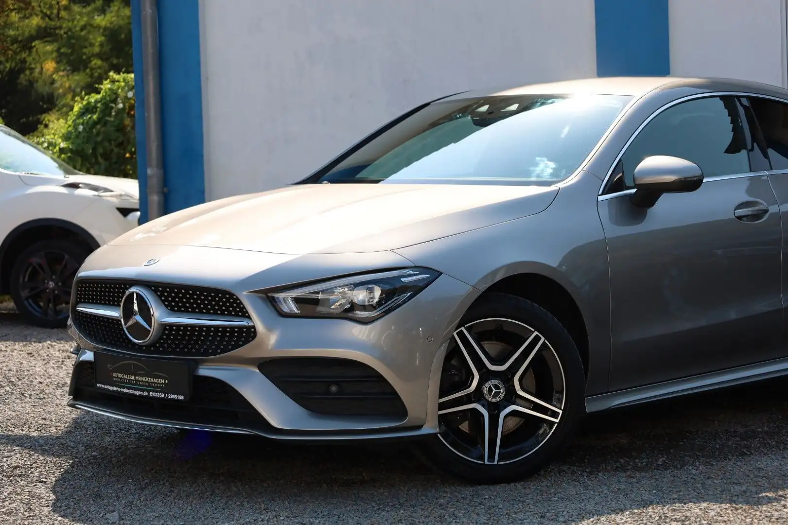 Mercedes-Benz CLA 250 e AMG Line/WIDESCREEN/KAMERA/LED/AMBIENT Silber - 2