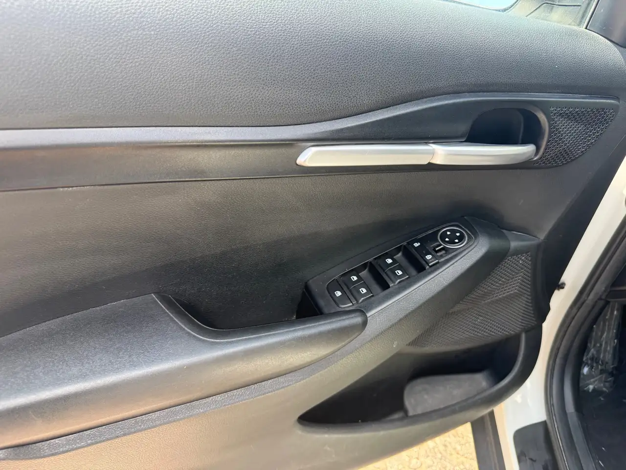 Kia Seltos снимка Kia Seltos