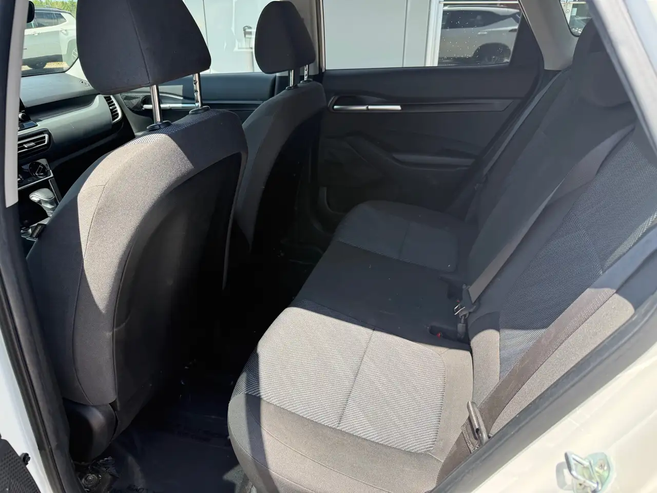 Kia Seltos снимка Kia Seltos