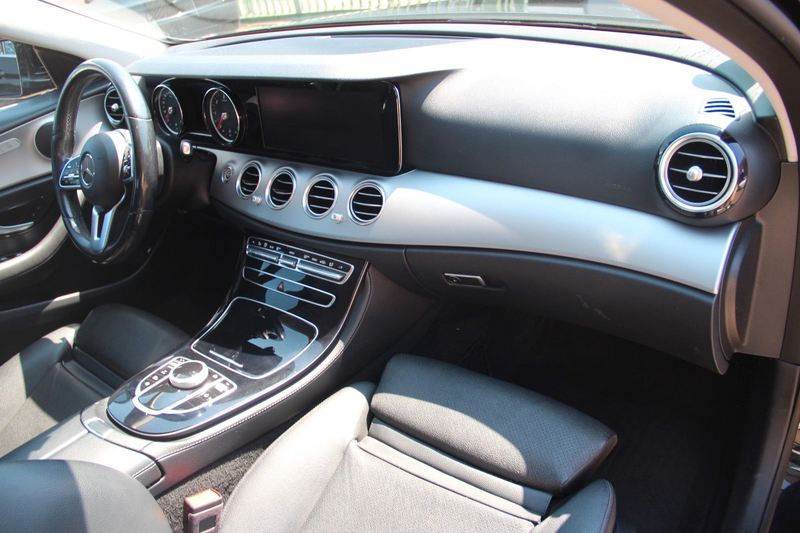Mercedes-Benz E 200 d Lim. Avantgarde, LED, 360 — photo 14