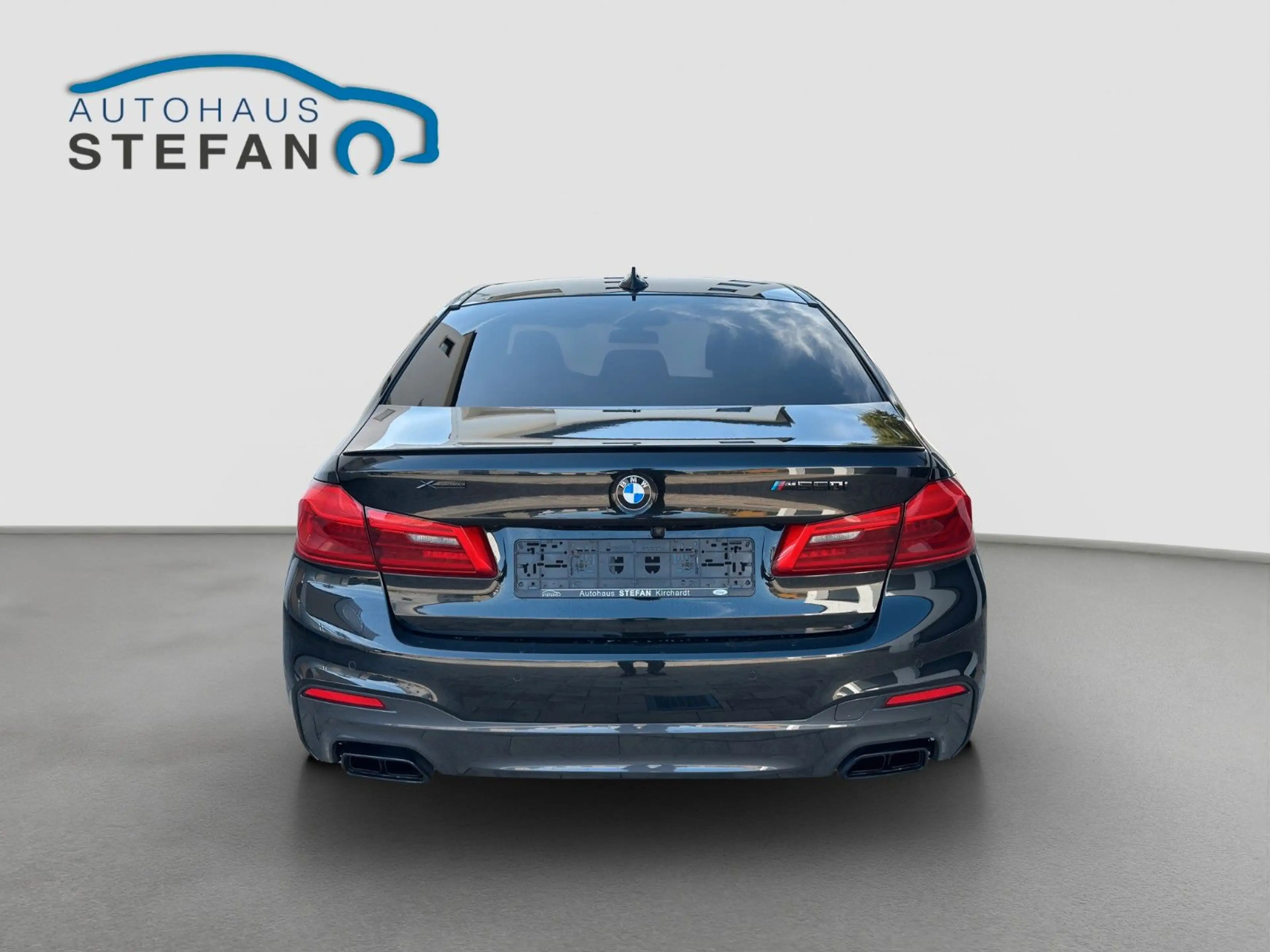 BMW 550 i xDrive Limousine Laser|HuD|H&K|AHK|PANO. — photo 6