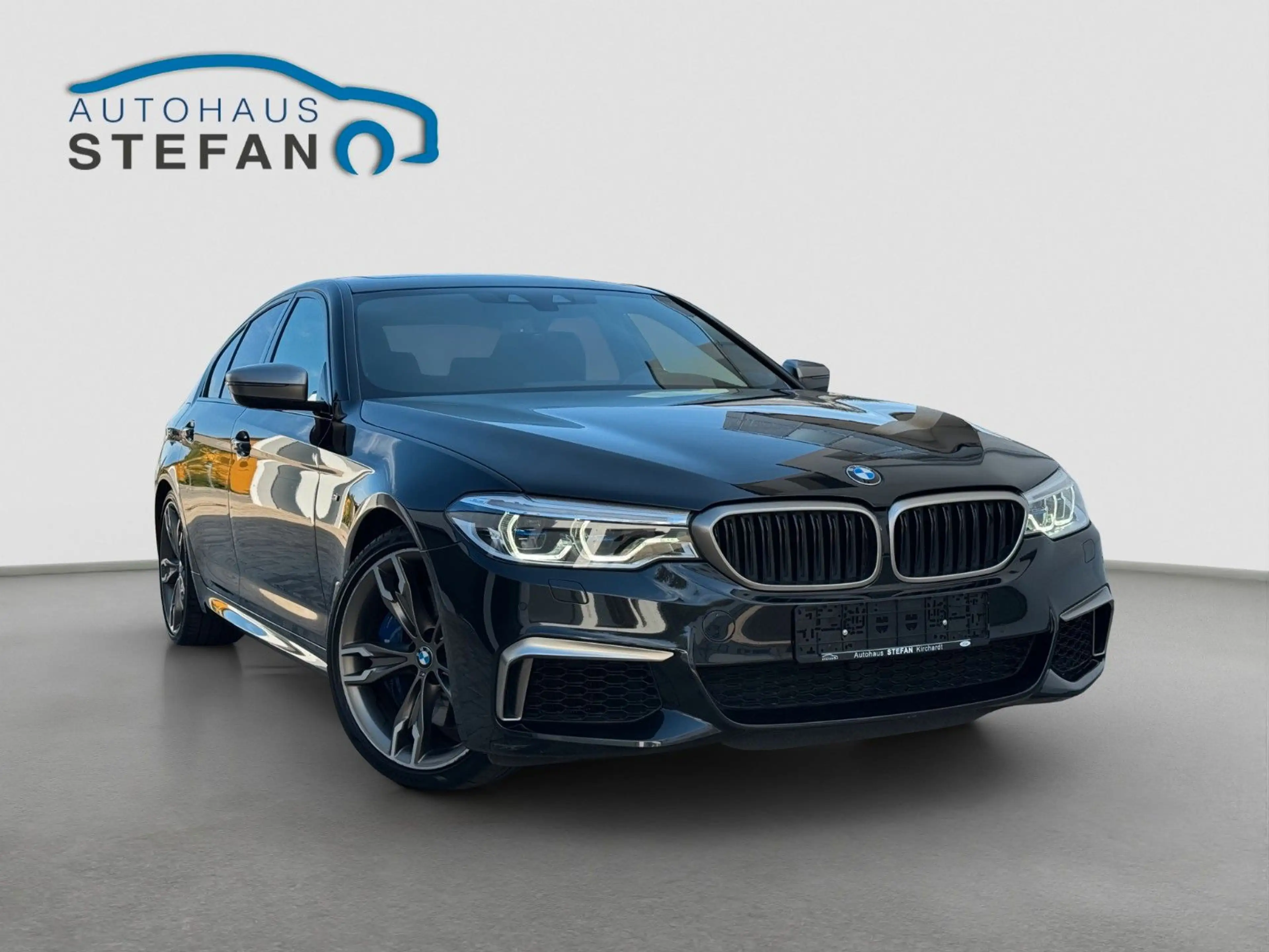 BMW 550 i xDrive Limousine Laser|HuD|H&K|AHK|PANO. — photo 2