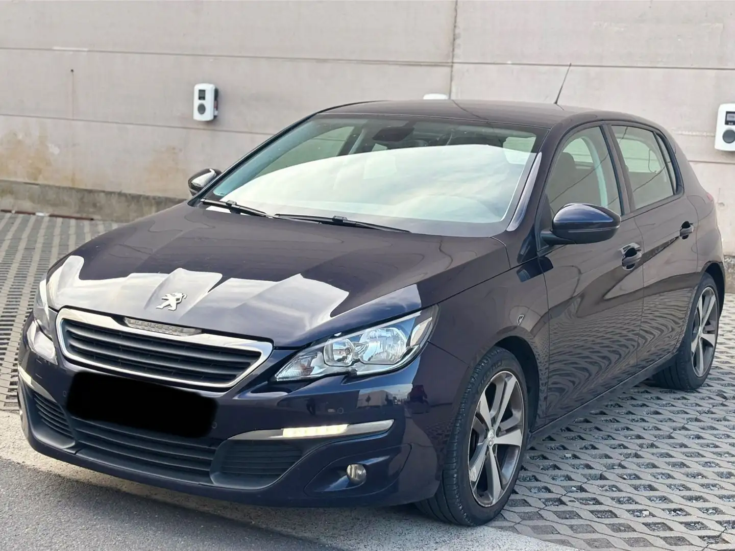 Peugeot 308 1.6 HDi 110ch ALLURE - 2