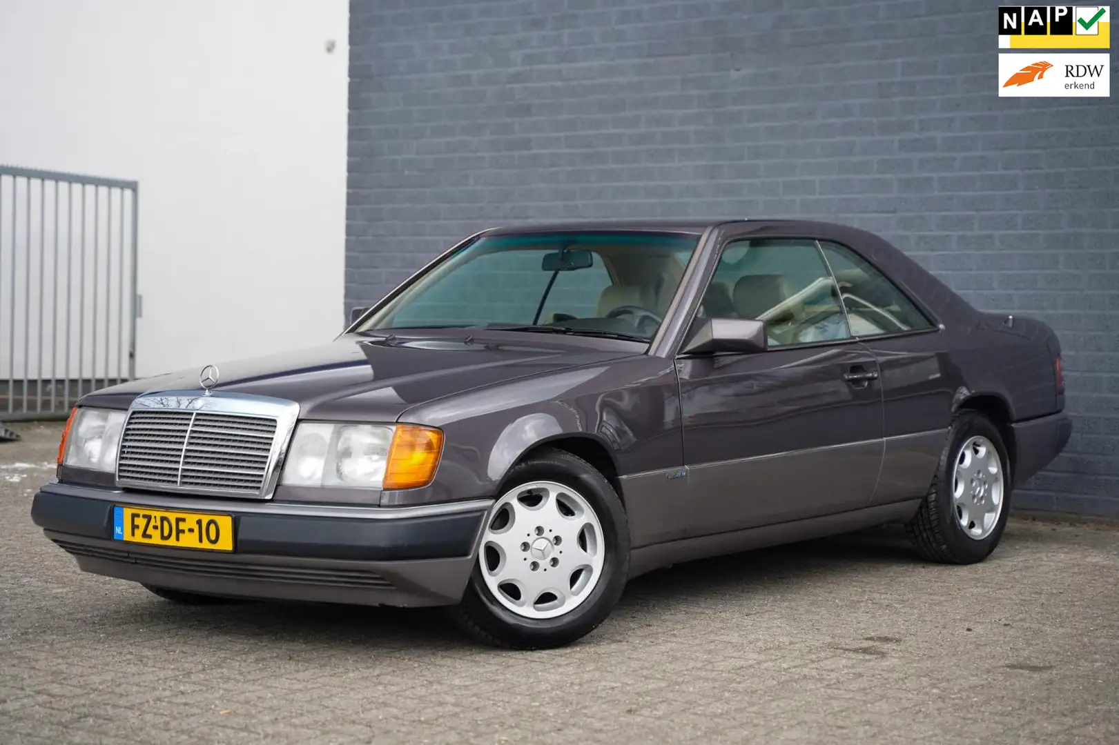 Mercedes-Benz CE 200 200-500 (W124) 320 Automaat, Origineel NL! Червоний - 1
