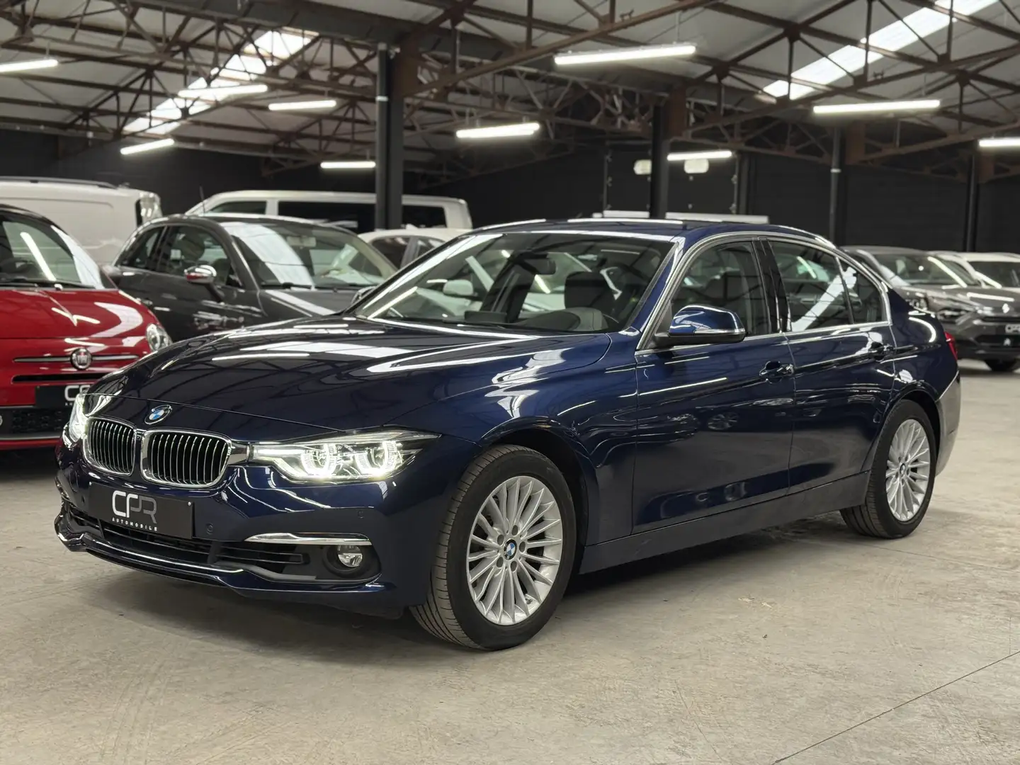 BMW 318 i * TVA * GPS * CAMERA * CUIR CH * CRUISE * CLIM Bleu - 1