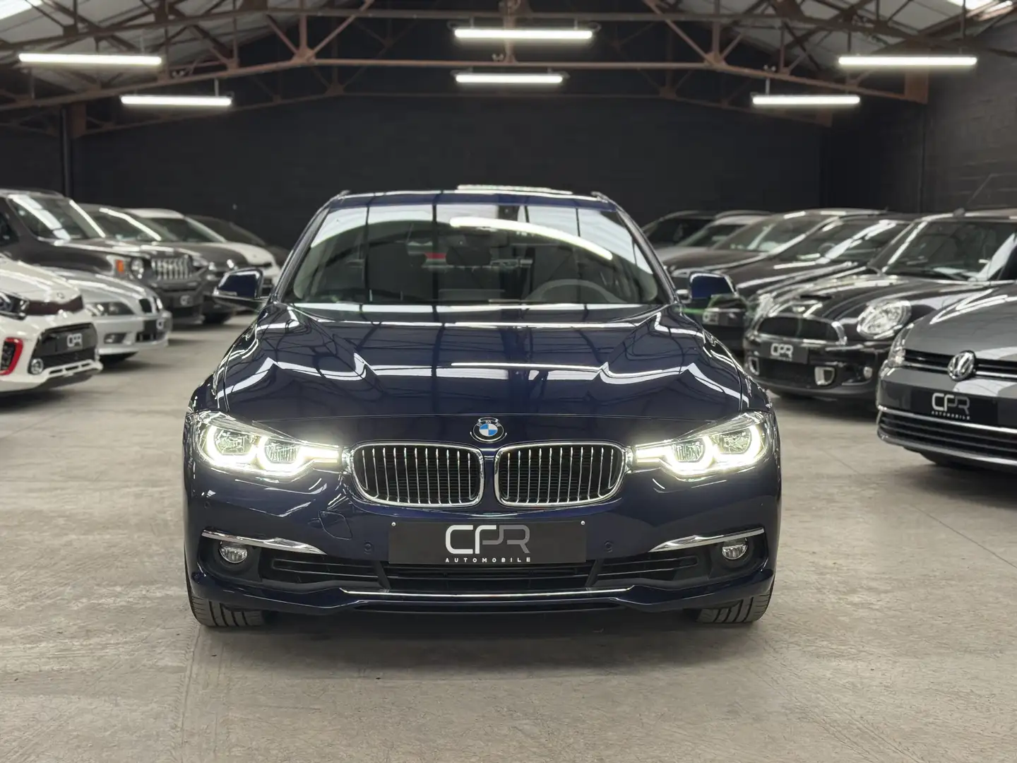 BMW 318 i * TVA * GPS * CAMERA * CUIR CH * CRUISE * CLIM Bleu - 2