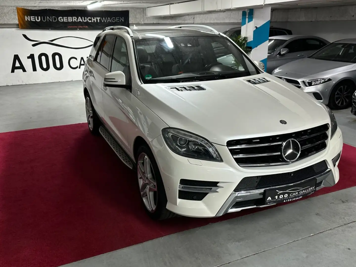 Mercedes-Benz ML 500 4x4Offroad*AHK*BlueEfficiency*B&O-Sound* Weiß - 1