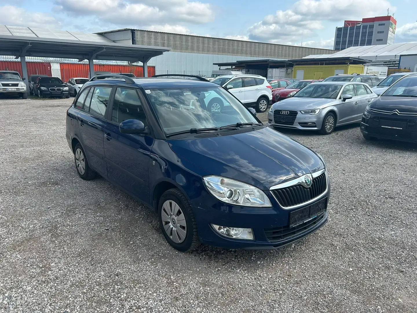 Skoda Fabia Ambiente Blau - 2
