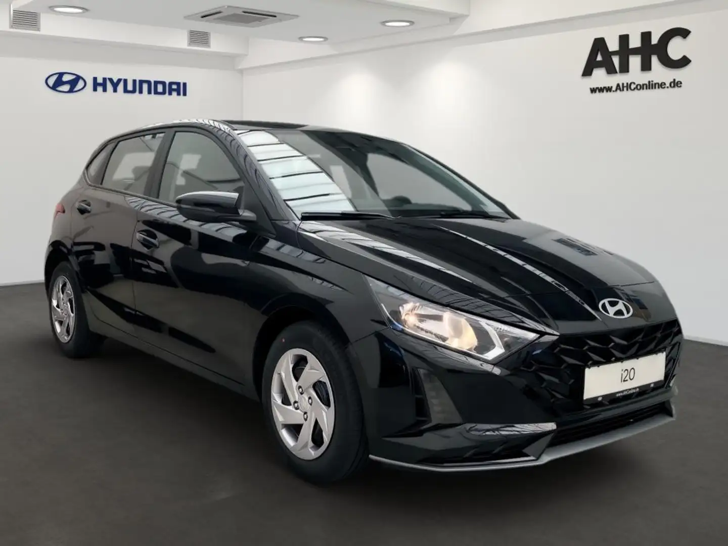 Hyundai i20 1.0 T-GDI 6-MT Select KlimaA Navi SpurH KAM Schwarz - 2