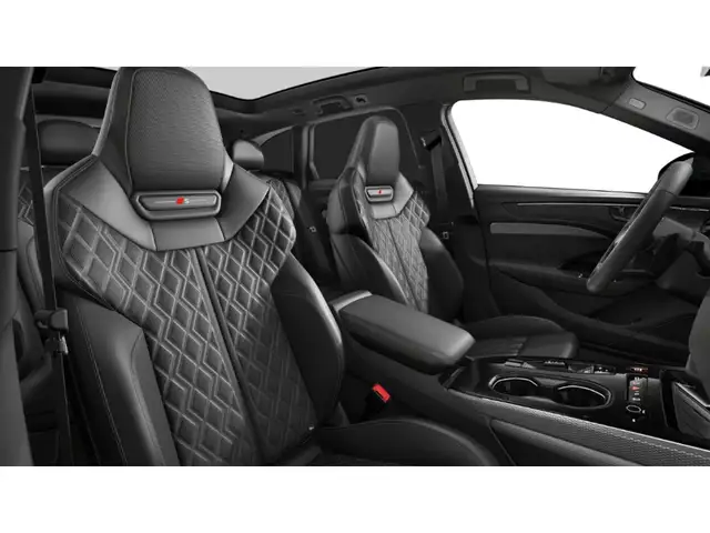 Audi A6 view 8