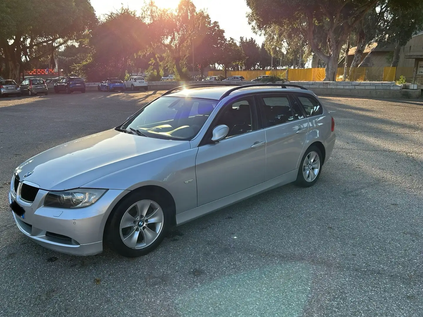 BMW 320 320d Touring Futura 177cv Argento - 1